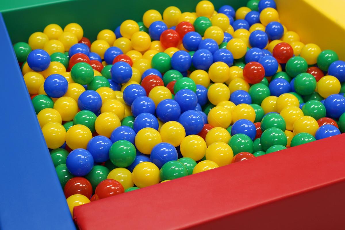 Soft Play Ball Pit Balls 500pc - Multicolor