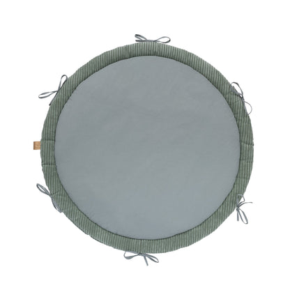 Baby nest mat with gray cushioned center and olive green braided bumper border