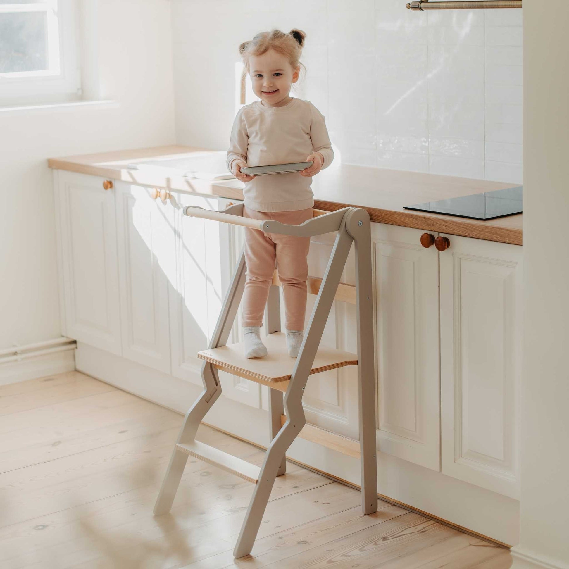 leg&go Foldable Kitchen Tower ZigZag | Nestling