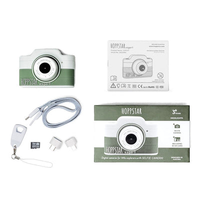 Hoppstar Expert Laurel box contents: camera, lanyard, microSD card, OTG adapters and manual