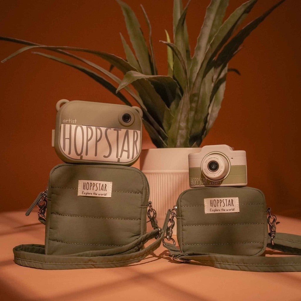 Hoppstar Expert Laurel camera with olive-green Hoppstar camera bags