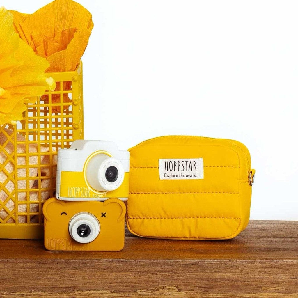 Hoppstar Expert Citron kids camera with a yellow Hoppstar camera bag