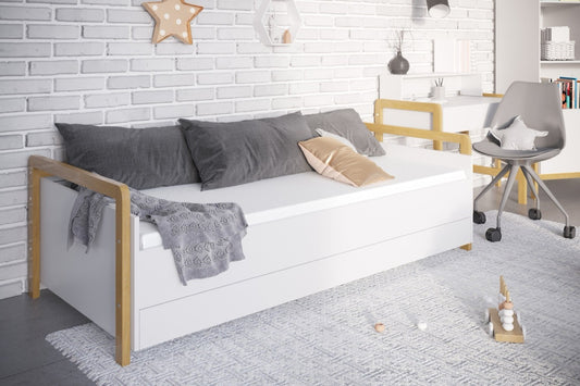 Kocot Kids Victor Daybed with Drawers Oak – full daybed front view white oak legs | Nestling