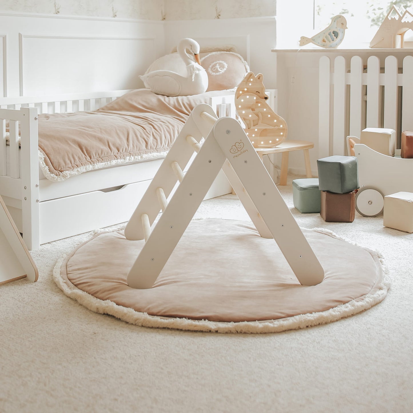 MeowBaby White Ladder House Pink Cover – child on top platform of white playhouse | Nestling