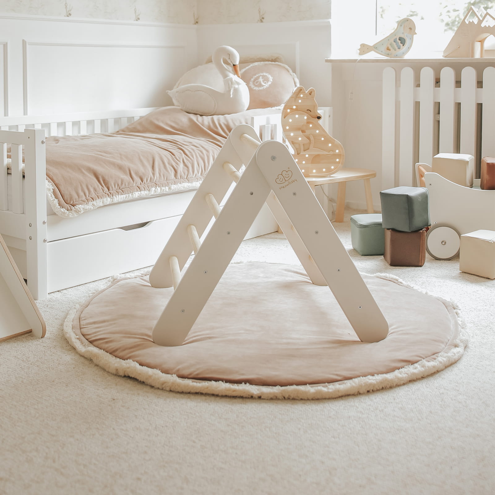MeowBaby White Ladder House Pink Cover – child on top platform of white playhouse | Nestling