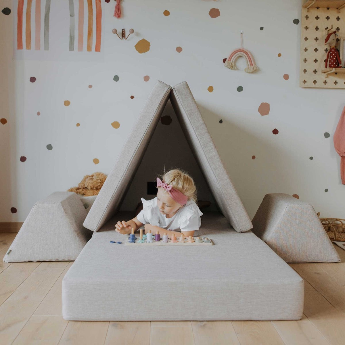 Child Playing Under Monboxy Activity Play Mattress Set Beige Tent – Nestling