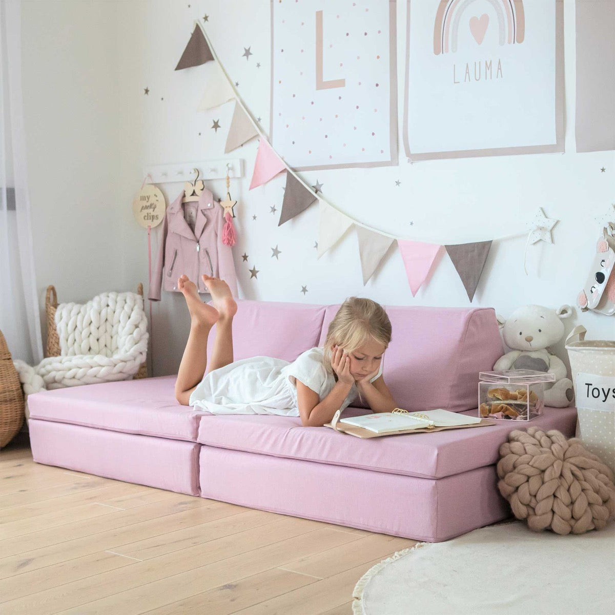 Monboxy Activity Play Mattress Set Pink Foam Sofa – foam pieces in spaceship formation pink | Nestling