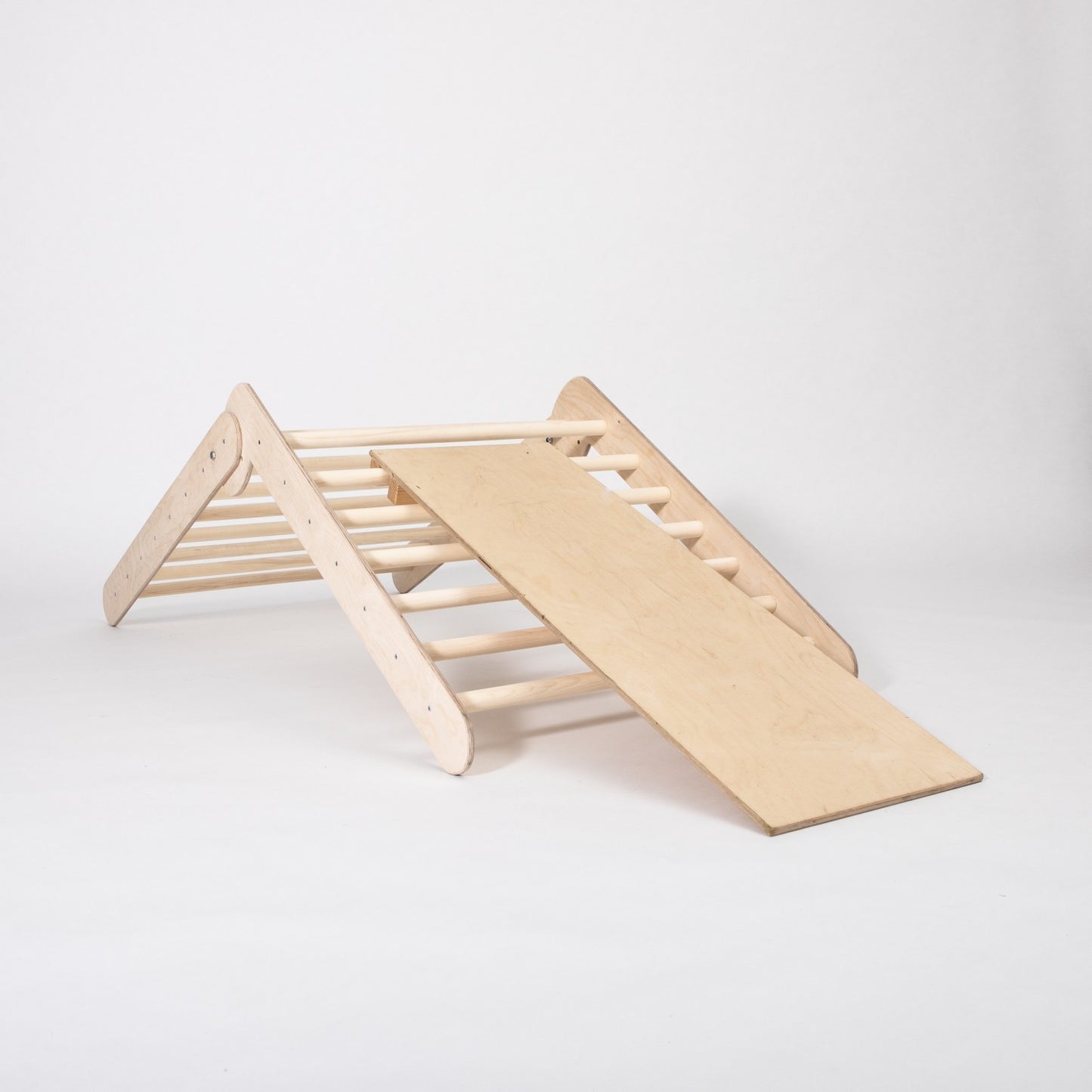 Natural birch plywood climbing triangle with ramp and wooden climbing rings