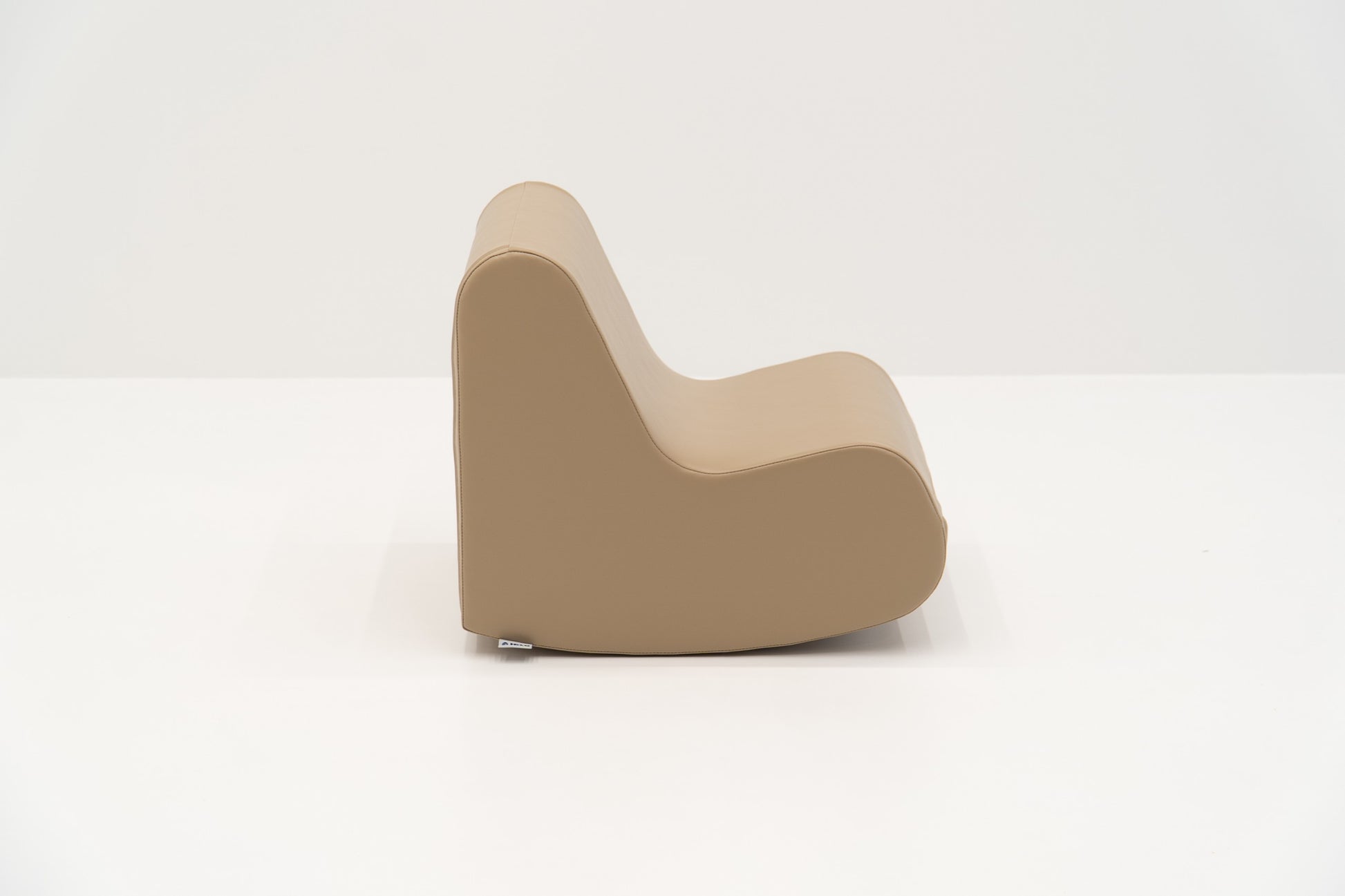 IGLU Rocking Chair – Beige | Nestling