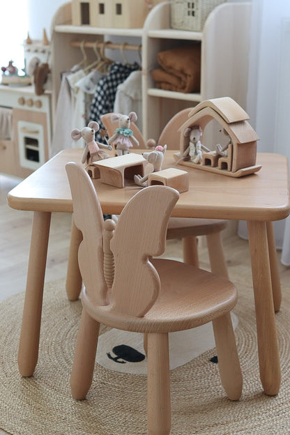 Close-up of Kidozia Butterfly children's chair with beech wood seat and backrest